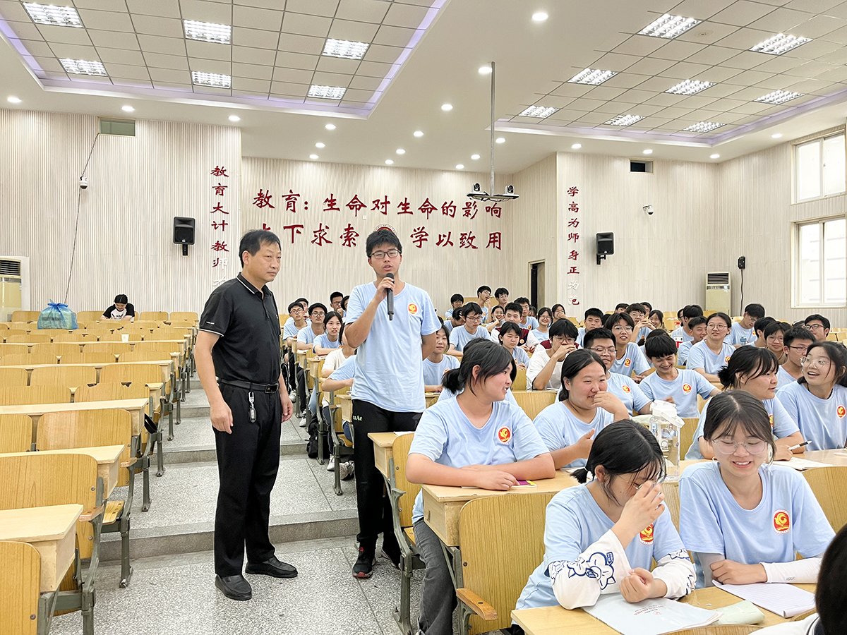 1658377527139530.jpg 文化讲座【1200】 (3).jpg